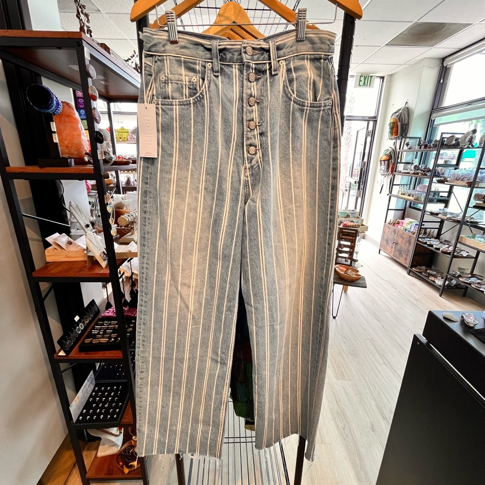 ✨ Boyish Charley Striped Wide Leg Crop Jeans – Zelig Wash (Size 28) ✨